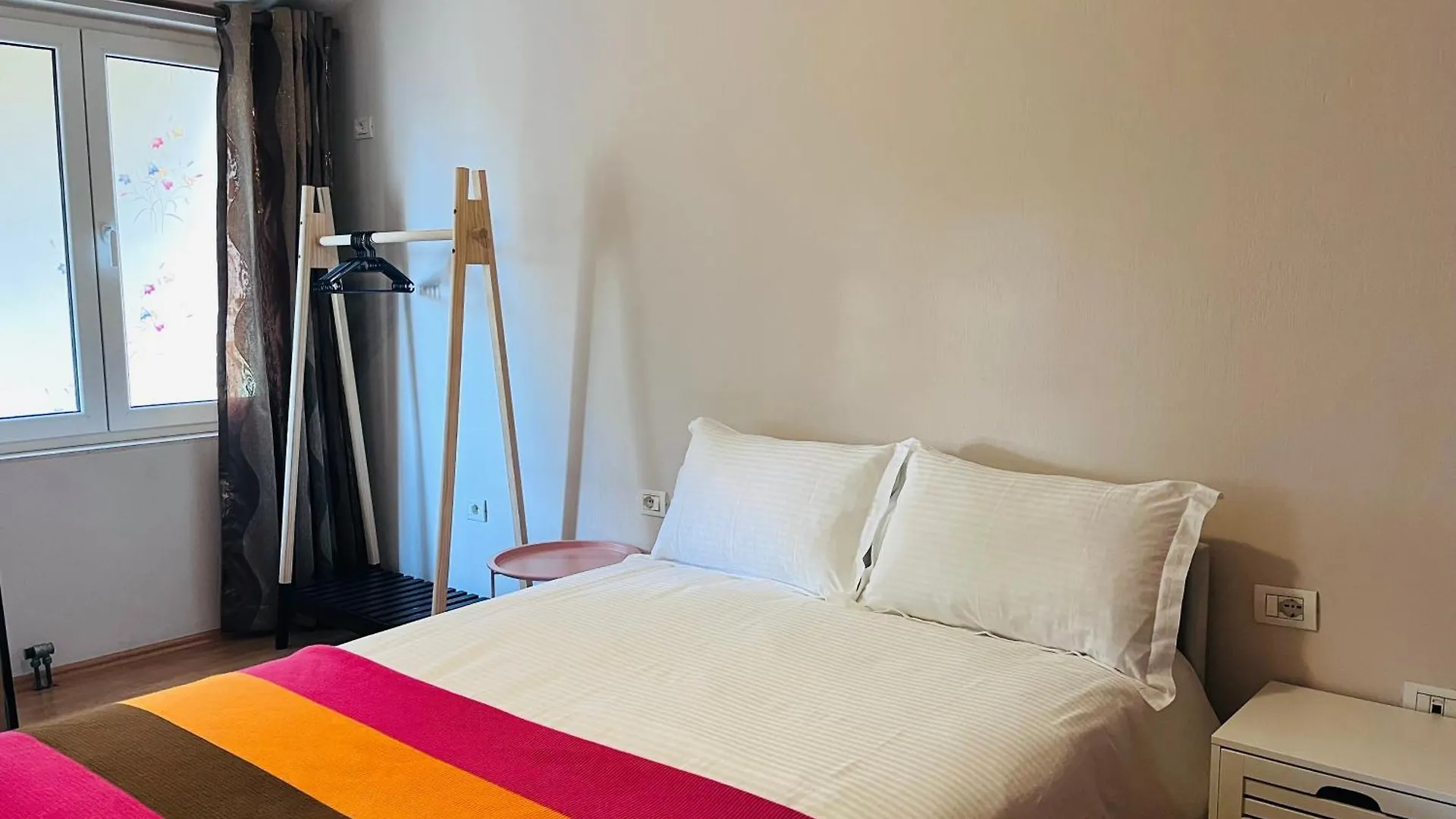 Doris Cottage Tirana